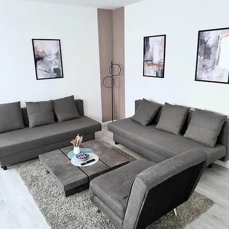 2 Nahe Phantasialand Mit Parkplatz Apartamento Brühl
